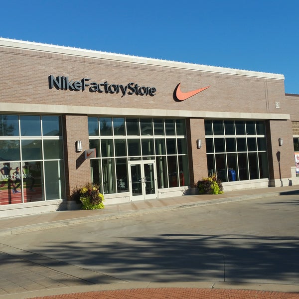 nike store outlet stl