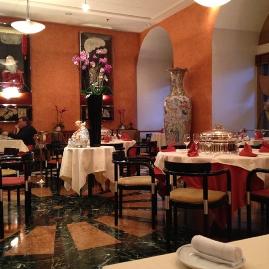 11/4/2012 tarihinde Alla🇪🇸💃🏽❤️ziyaretçi tarafından Ресторан &quot;Чопстикс&quot; / Chopsticks Restaurant'de çekilen fotoğraf