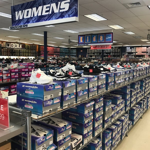 skechers in store discount