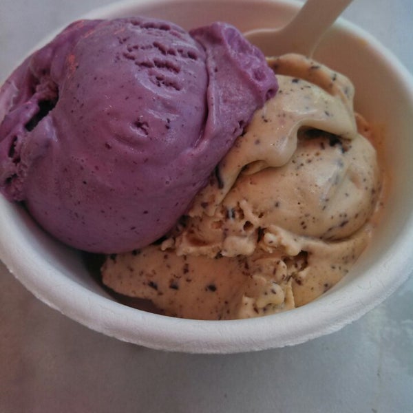 7/29/2013에 Marie N.님이 Jeni&#39;s Splendid Ice Creams에서 찍은 사진