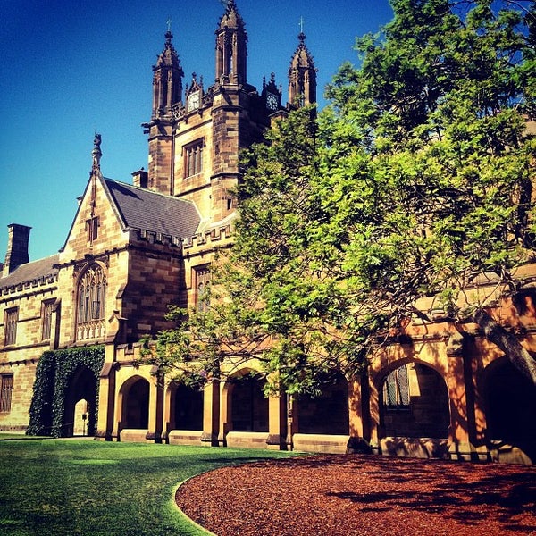 Main Quadrangle - Camperdown - University of Sydney, NSW