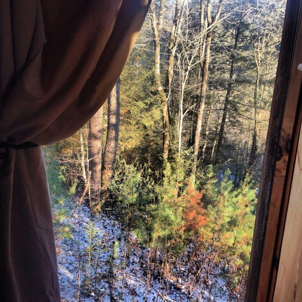 Photos At Above The Falls Rental By Aunt Bugs Cabin Rentals 1