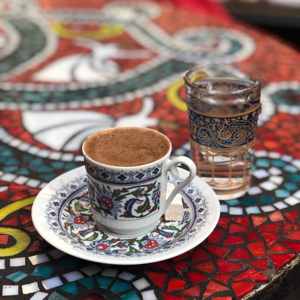 Foto diambil di Nar-ı Aşk Cafe oleh Yeşim U. pada 3/23/2019
