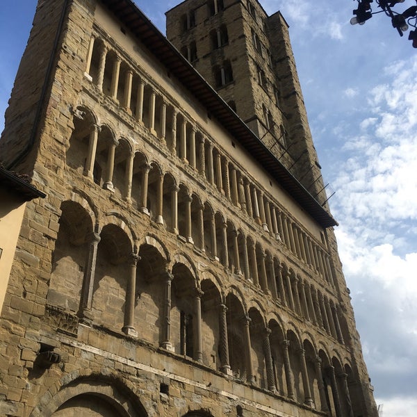 Chiesa di Santa Maria della Pieve 2 tips from 220 visitors