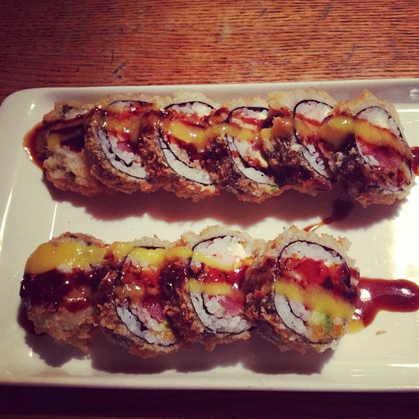รูปภาพถ่ายที่ Sushi Park โดย Kaina เมื่อ 3/3/2013