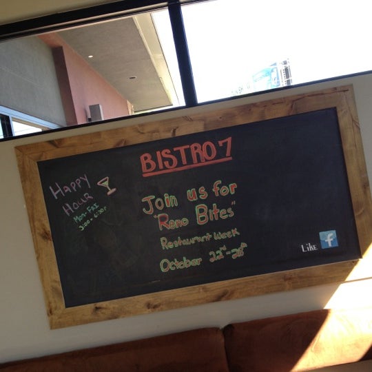 10/1/2012にClint J.がBistro 7で撮った写真