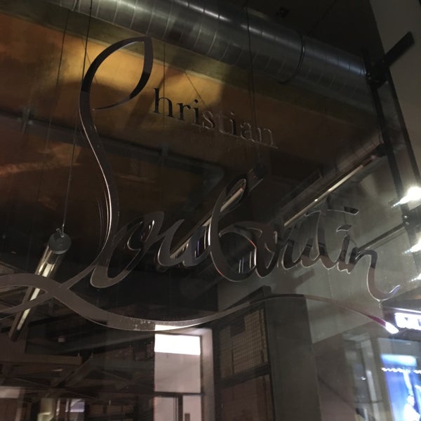 Christian Louboutin Milano - Shoe Store in Zona 9