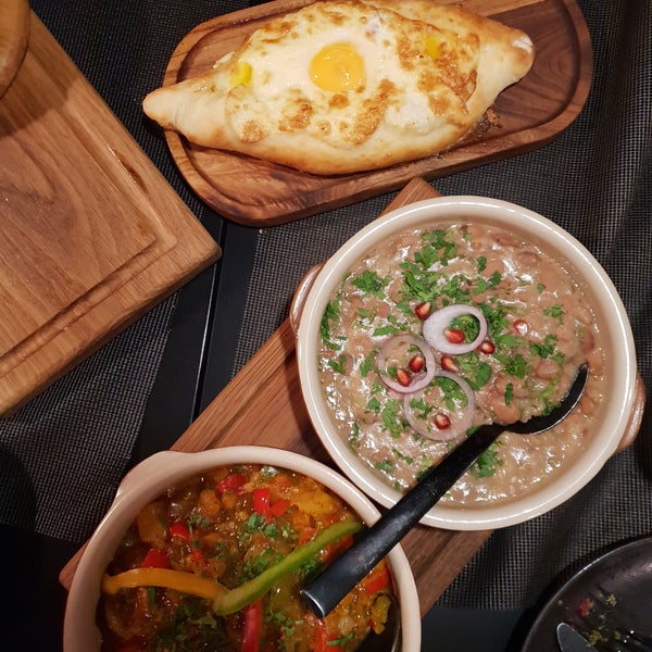 Magnificent georgian dishes, wine and hospitality! Khachapuri, lobio, ajapsandali, mushrooms and the georgian salad were all great, to name a few. Well worth a detour from central Helsinki to Espoo.