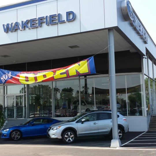 รูปภาพถ่ายที่ Subaru of Wakefield โดย Jonathan เมื่อ 7/2/2014