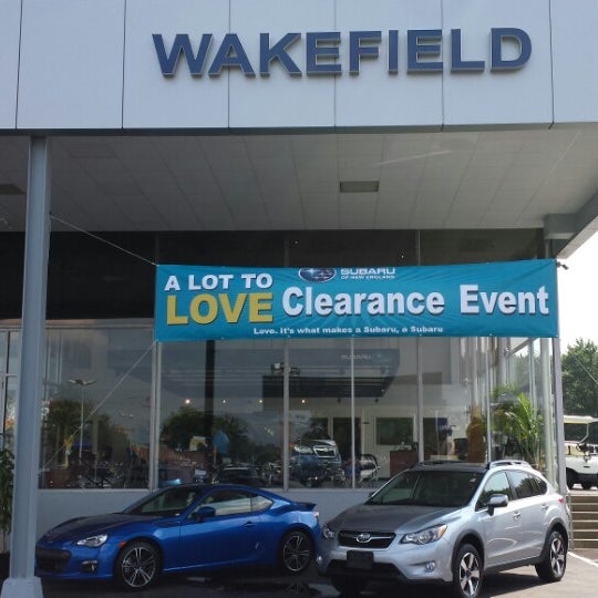 รูปภาพถ่ายที่ Subaru of Wakefield โดย Jonathan เมื่อ 7/8/2014