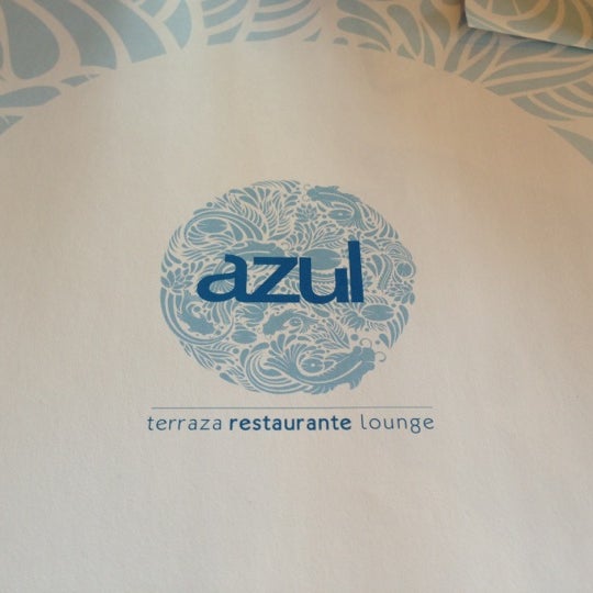 Das Foto wurde bei Azul Restaurante Lounge von Ruben am 10/15/2012 aufgenommen