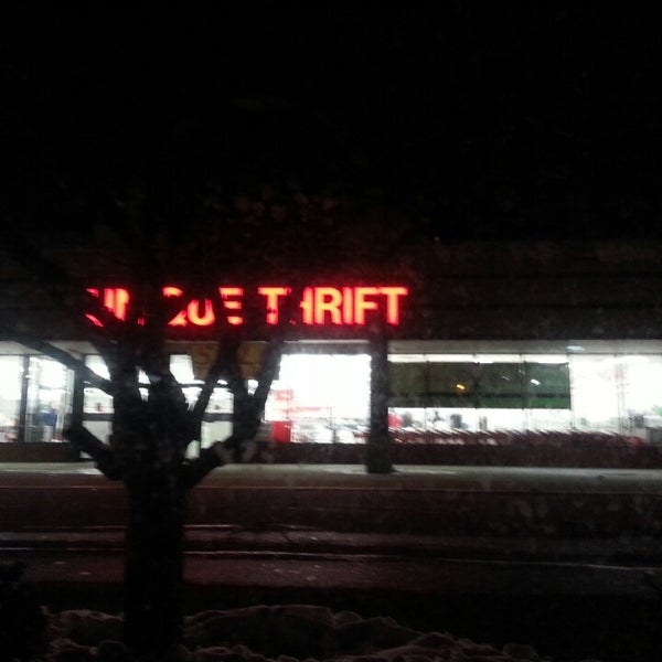 Unique Thrift Store Montclare 6560 W Fullerton Ave