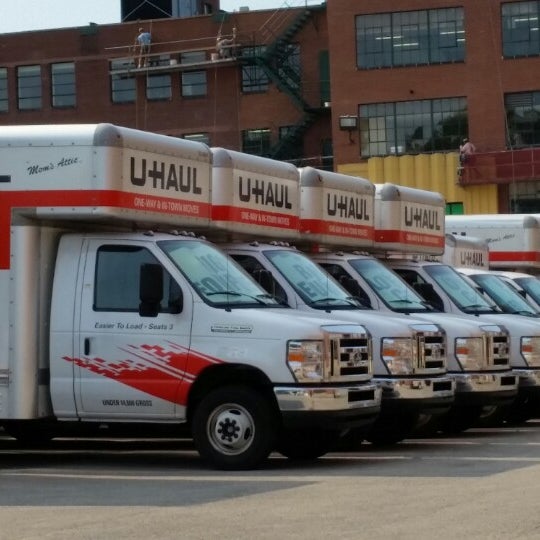 UHaul Moving & Storage of Logan Square Storage Facility in Chicago