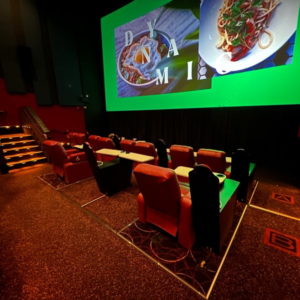 AMC Yorktown 18 40 tips from 6514 visitors