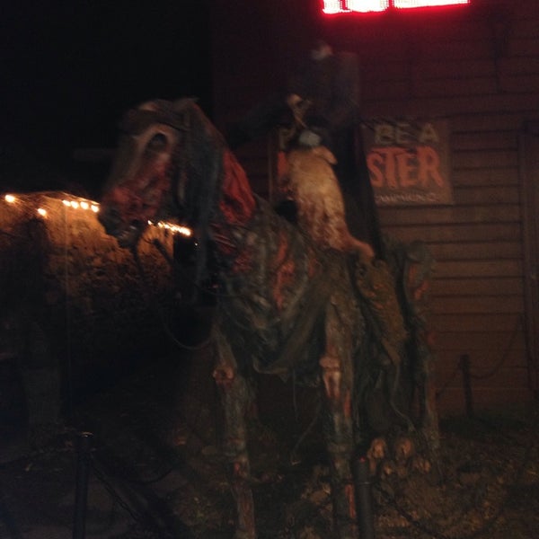 Photo taken at Headless Horseman Haunted Attractions by Marilyn b. on 11/2/2013