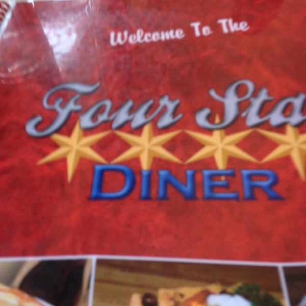 Снимок сделан в Four Star Diner Union City пользователем Marilyn b. 3/16/2014
