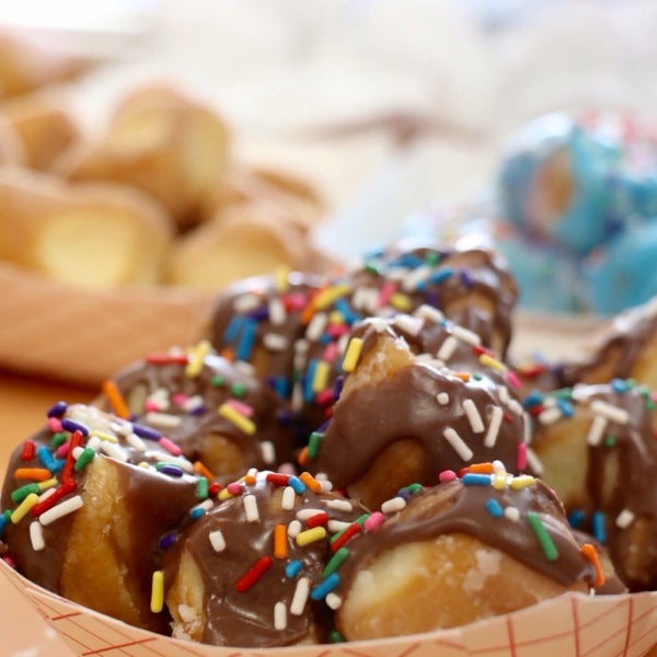 The donuts are the best and the freshest in Clear Lake and Webster. They're fluffy, mouthwatering and baked fresh every morning. Those are the chocolate covered donut holes aka "The Donuts Bites".
