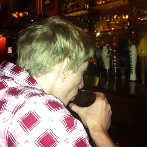 Photo taken at Dubh Linn Brew Pub by Dustin S. on 5/31/2014
