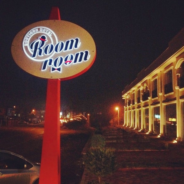 Foto tirada no(a) Room room Boutique Hotel por Emre A. em 1/17/2014