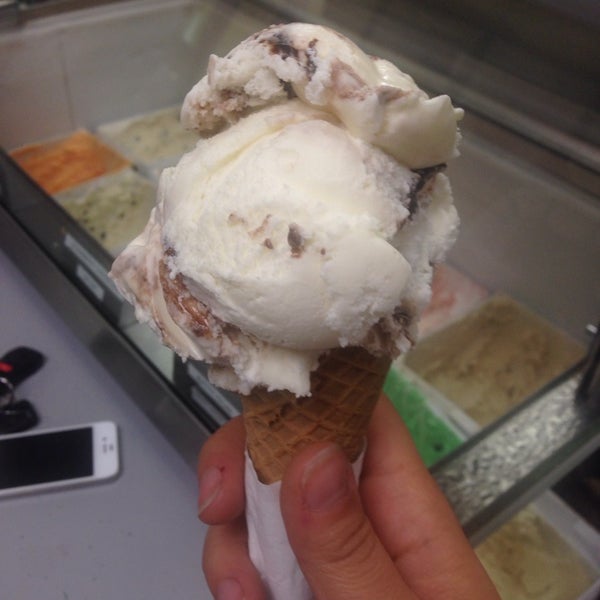 Photo taken at Sweet Ashley&#39;s Ice Cream by Alyssa F. on 6/11/2014