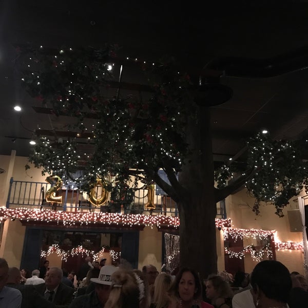 1/1/2018에 Leyla님이 Taverna Opa Orlando에서 찍은 사진