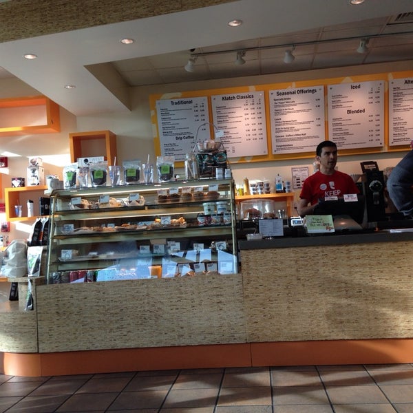 3/8/2014 tarihinde Radford N.ziyaretçi tarafından Klatch Coffee'de çekilen fotoğraf