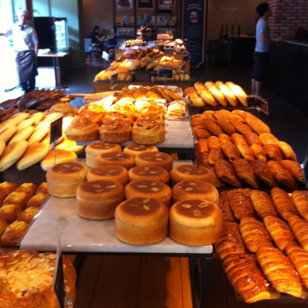 Tous Les Jours - 180 Hai Bà Trưng St., Dist. 1