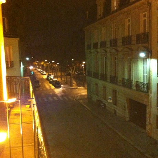 รูปภาพถ่ายที่ Hôtel de Sevigne โดย Andrey เมื่อ 11/2/2012