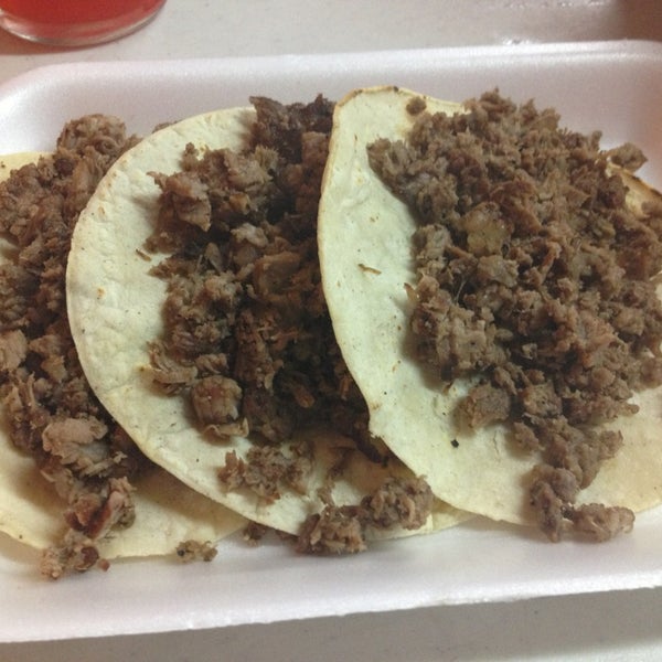 Tacos El Primo Rubio Local de tacos