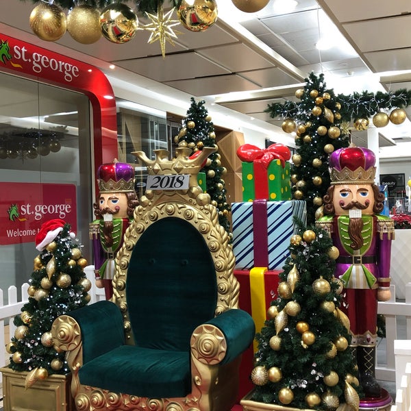 Cherrybrook Village Shopping Mall