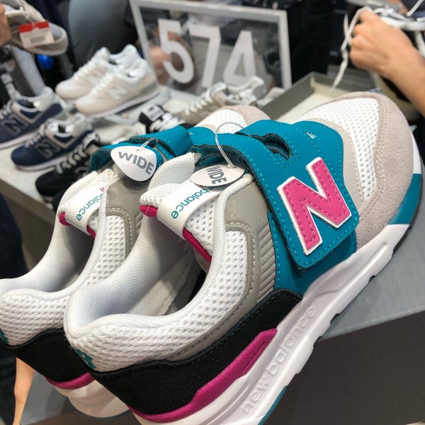 New balance sales harbour city