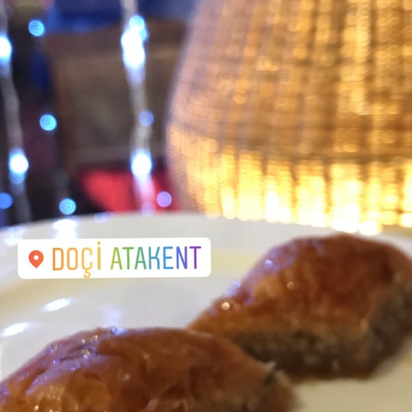 Photo prise au Doci Boşnak Mutfak Restaurant &amp; Cafe par Ebru E. le12/23/2018