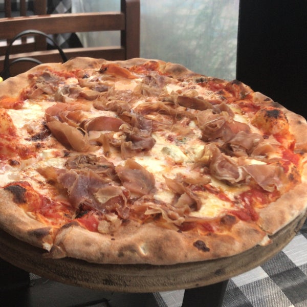 1/27/2019에 Jesus M.님이 Artigiano Pizza Rústica에서 찍은 사진