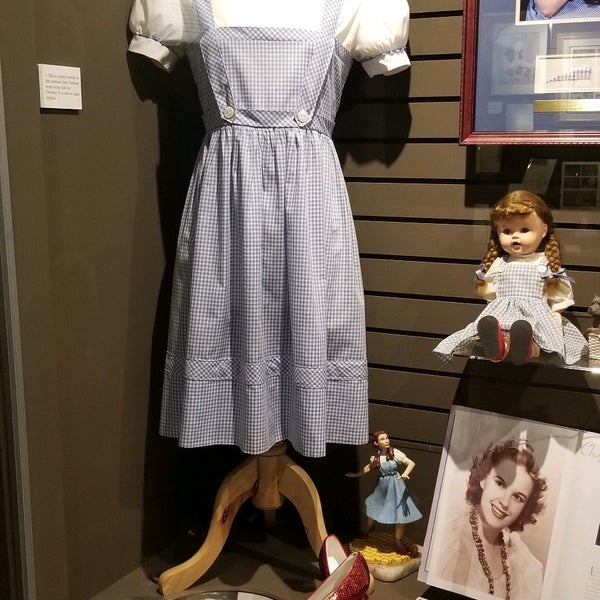 Photo taken at Oz Museum by Audra L. on 8/6/2021