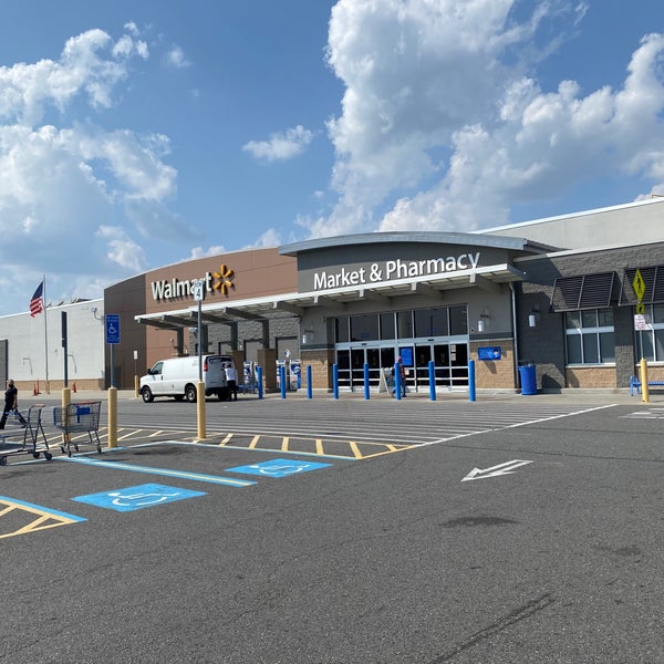 Walmart Supercenter 4368 Chantilly Shopping Center Dr