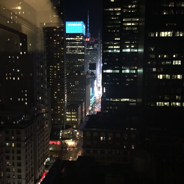 Das Foto wurde bei Westhouse Hotel New York von Niku am 4/12/2015 aufgenommen