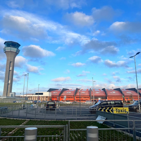 Photo taken at London Luton Airport (LTN) by Niku on 8/3/2023