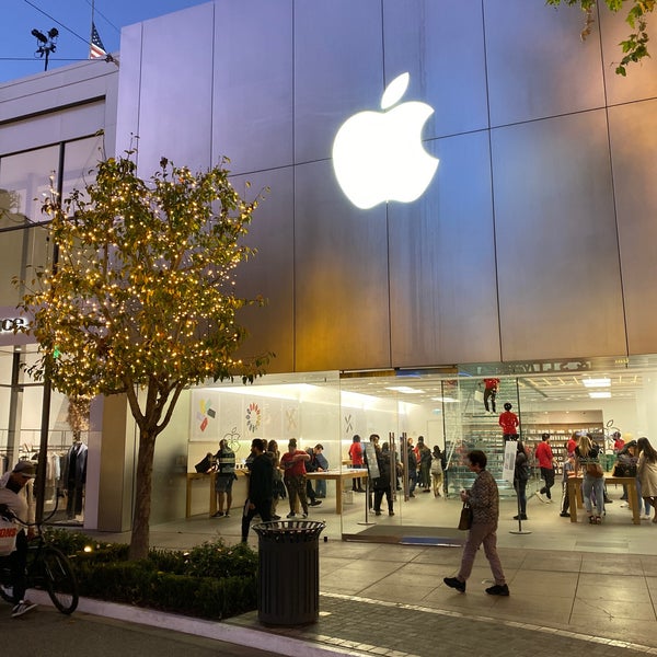 The reimagined Apple The Grove now open in Los Angeles - Apple