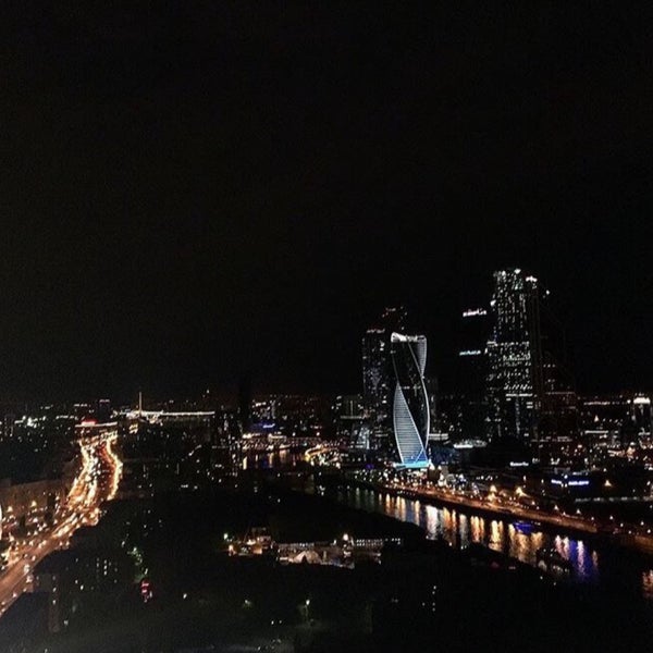 Трубадур кутузовский просп 2 1с1 москва фото Жилое здание Кутузовский 30 аренда офиса