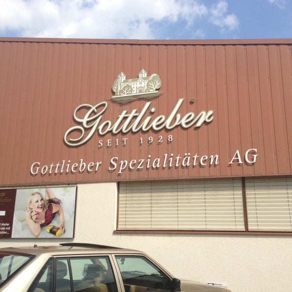 Photo taken at Gottlieber Seecafe &amp; Manufakturladen by Toni on 7/7/2013