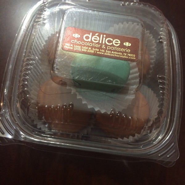 1/29/2014에 Yessika R.님이 Delice Chocolatier San Antonio에서 찍은 사진