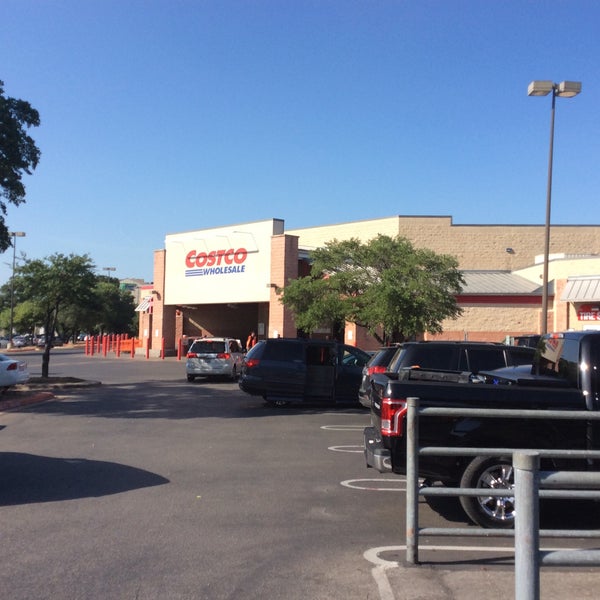 Costco Warehouse or Wholesale Store