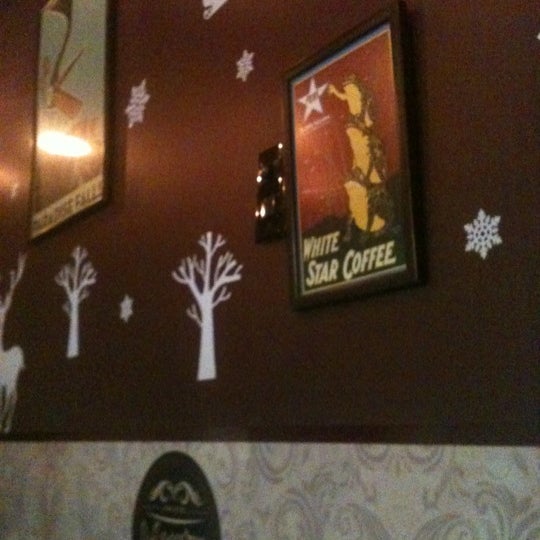 รูปภาพถ่ายที่ Mantra Coffee House โดย Moni เมื่อ 12/11/2012
