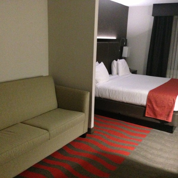Photo taken at Holiday Inn Express &amp; Suites Boston - Cambridge by liwei l. on 3/23/2013