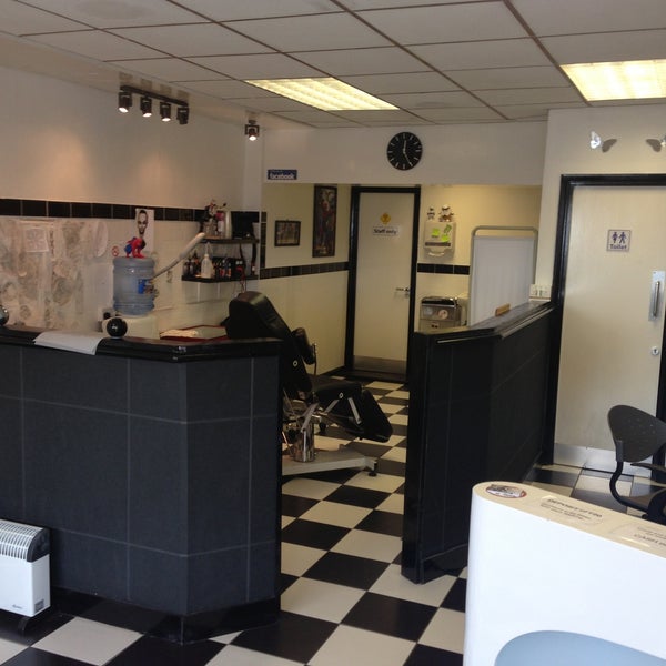 Pins n' Needles Tattoo Parlor in Dover