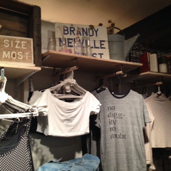 Brandy Melville 142 Main St