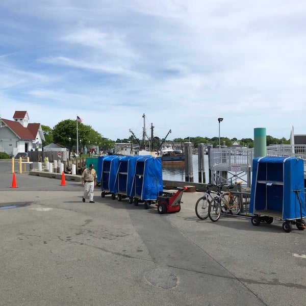 Photo taken at Hy-Line Cruises Ferry Terminal (Hyannis) by Gonzalo on 6/16/2018
