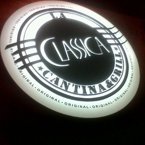 11/24/2012에 ulysezz님이 La Classica Cantina &amp; Grill에서 찍은 사진