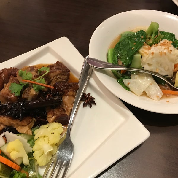 Absolute Thai Financial District 9 Tips From 529 Visitors
