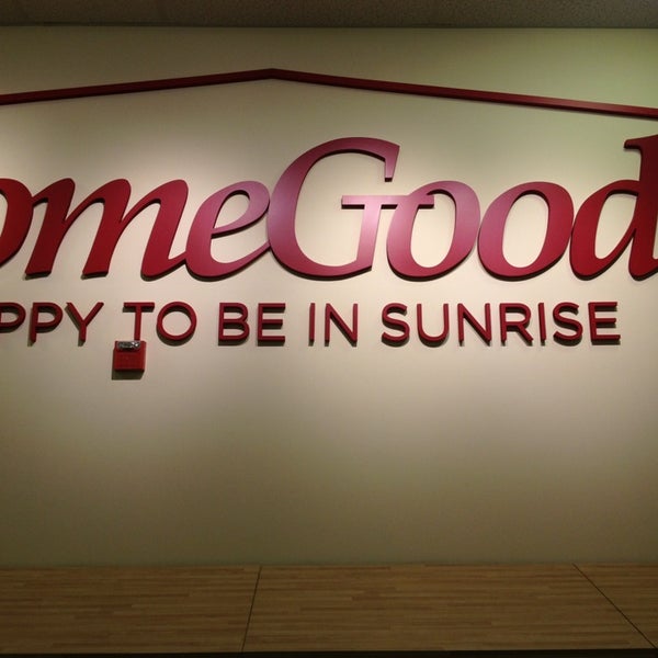 HomeGoods Tienda de muebles y artículos para el hogar